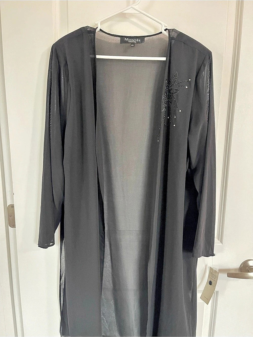 Montée Collection Embellished Black Cape Size 16W NWT